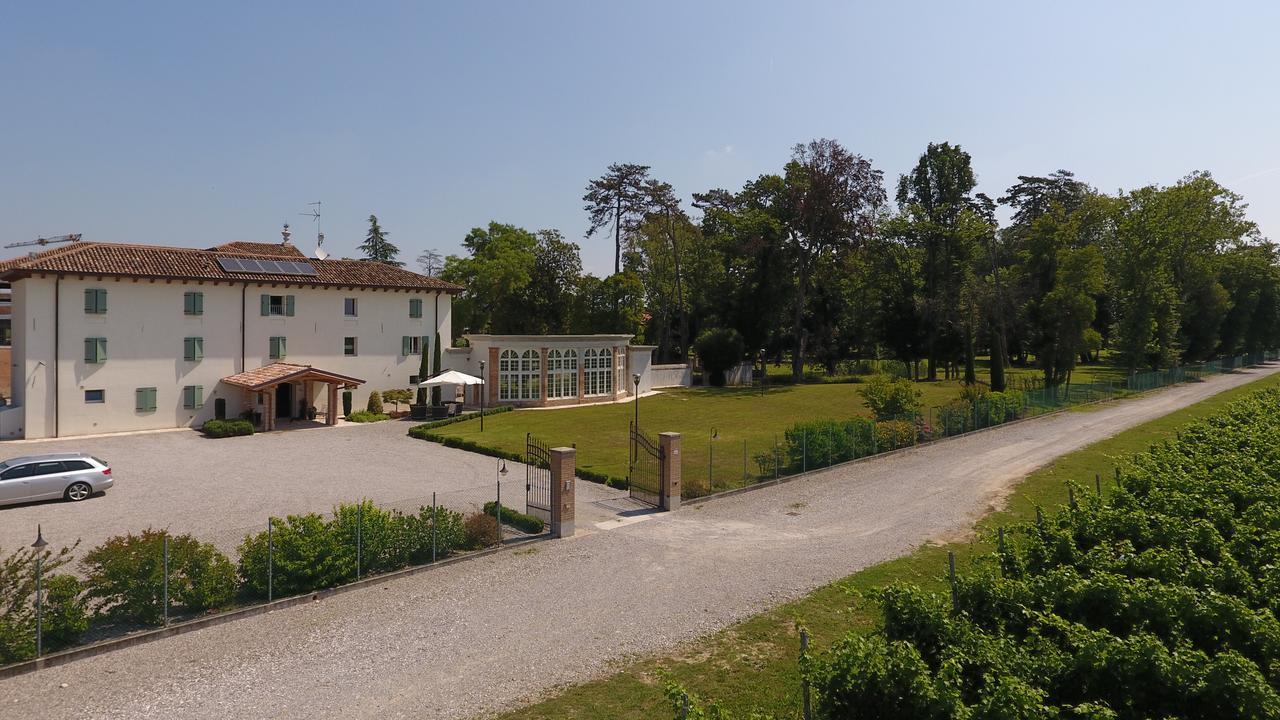 Agriturismo Villa Trovatore Cervignano del Friuli Exterior foto